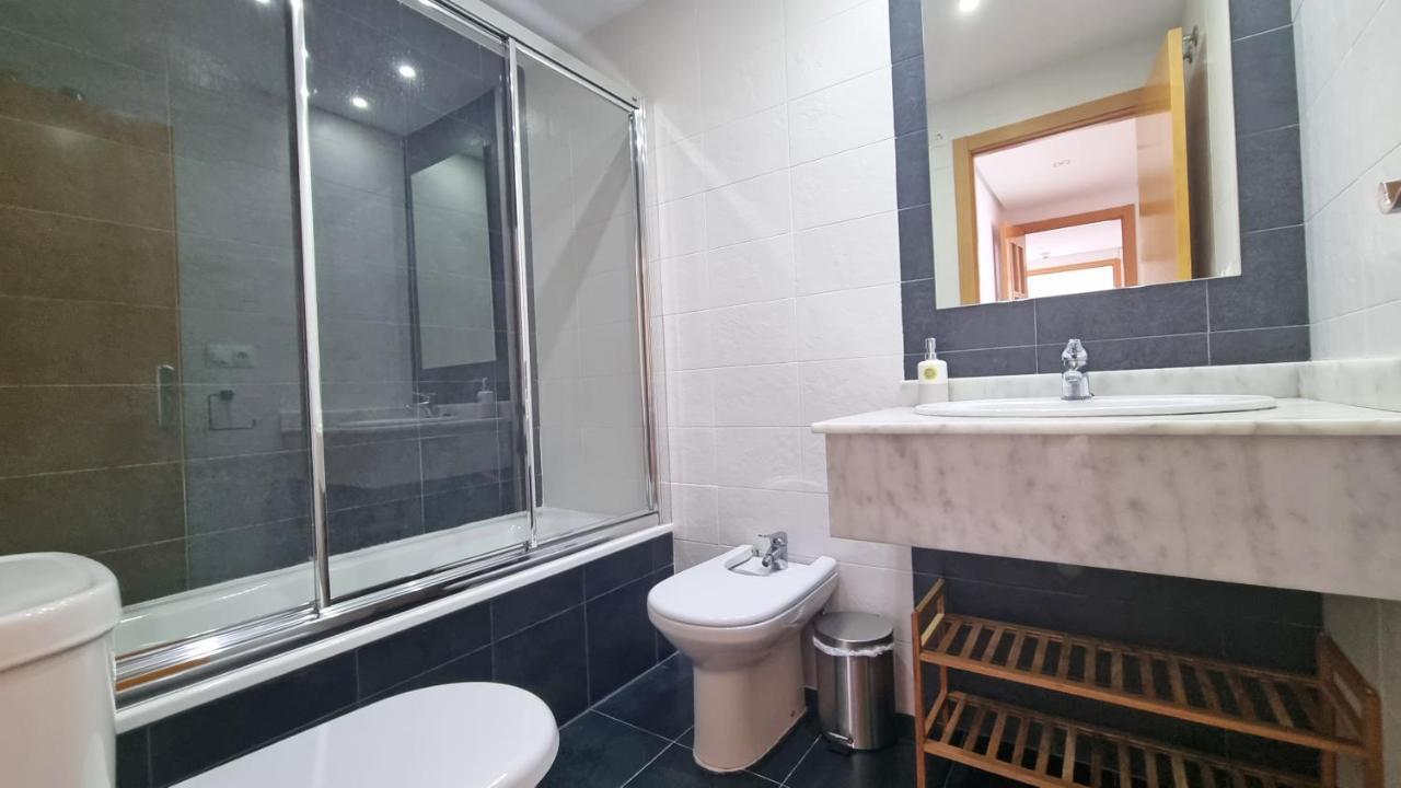 Skyline 9 Apartamento De 2 Dormitorios Soleado Con Terraza Privada Benidorm Buitenkant foto